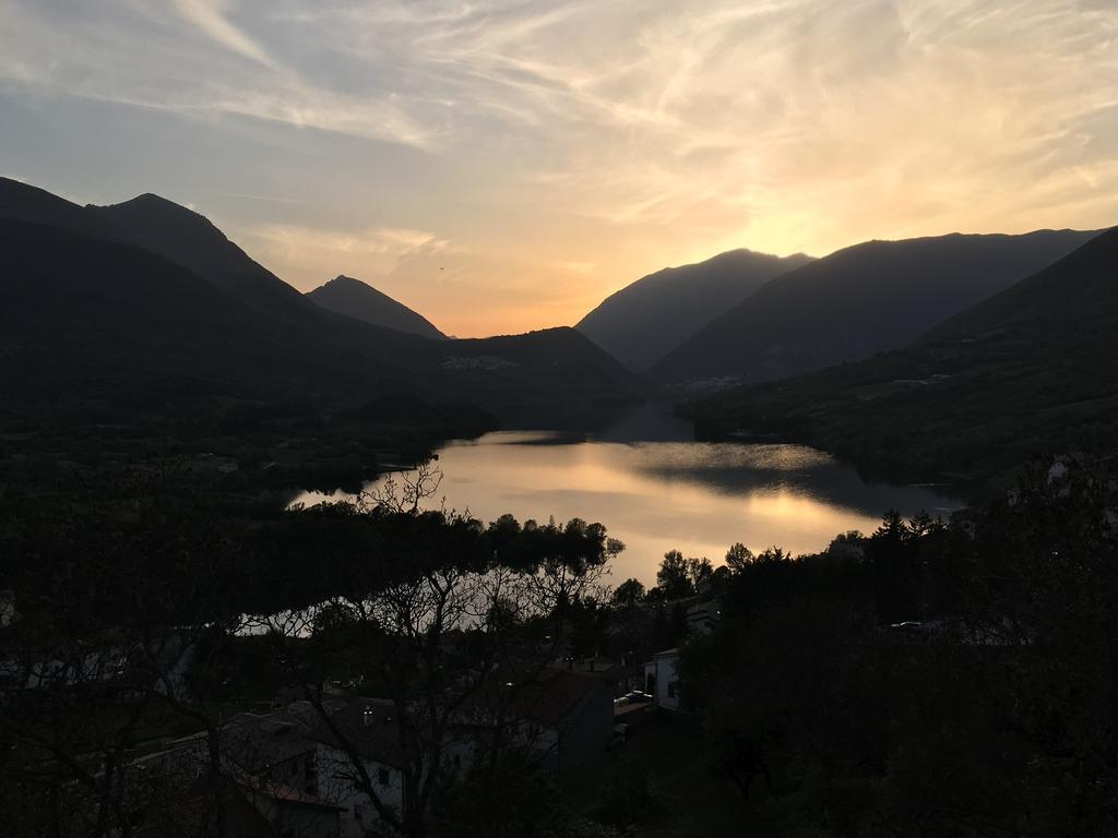 Hotel Il Bucaneve Barrea Exteriér fotografie
